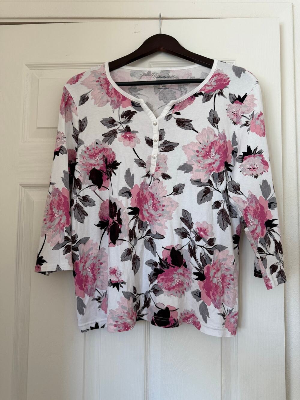 Croft & Barrow Women’s XL Floral 3/4 Sleeve Henley Top 100% Cotton Pink